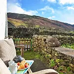 Finest Retreats - Town Head In *